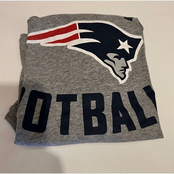Patriots NFL Football t-shirt size Large - Picture 5 of 7